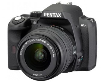 The Pentax K-r with 18-55mm lens